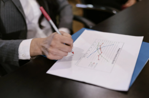 consultora minera trabajando en operación minera en Chile