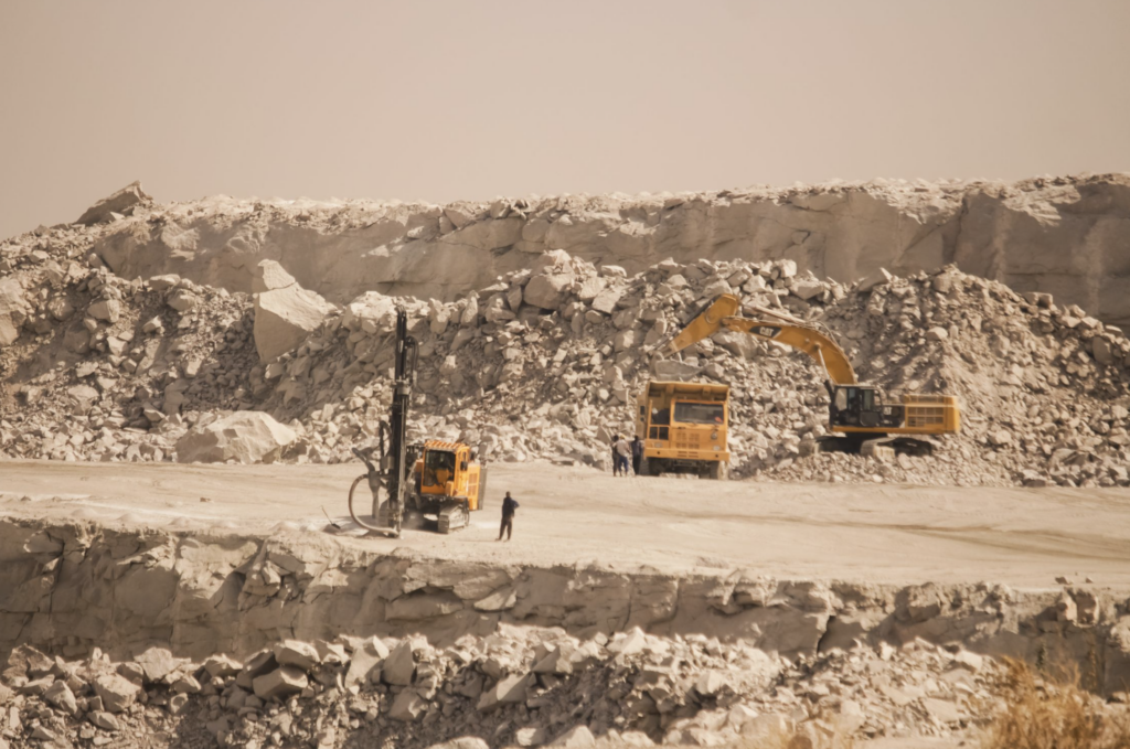 Esquema para decidir si el problema está en la planta, la planificación o los datos en minería